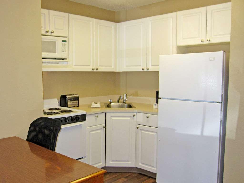 Extended Stay America Suites - Boston - Westborough - East Main Street Room photo